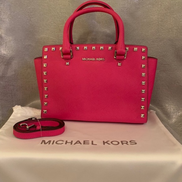 Michael Kors Selma Stud Medium Satchel RASPBERRY - Picture 1 of 6